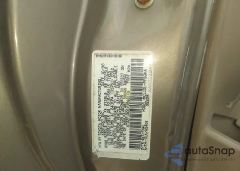 1999 Toyota Sienna Le z USA, uszkodzony, nr VIN 4T3ZF13C6XU098149